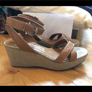 Salvatore Ferragamo Tan Leather & Linen Wedges
